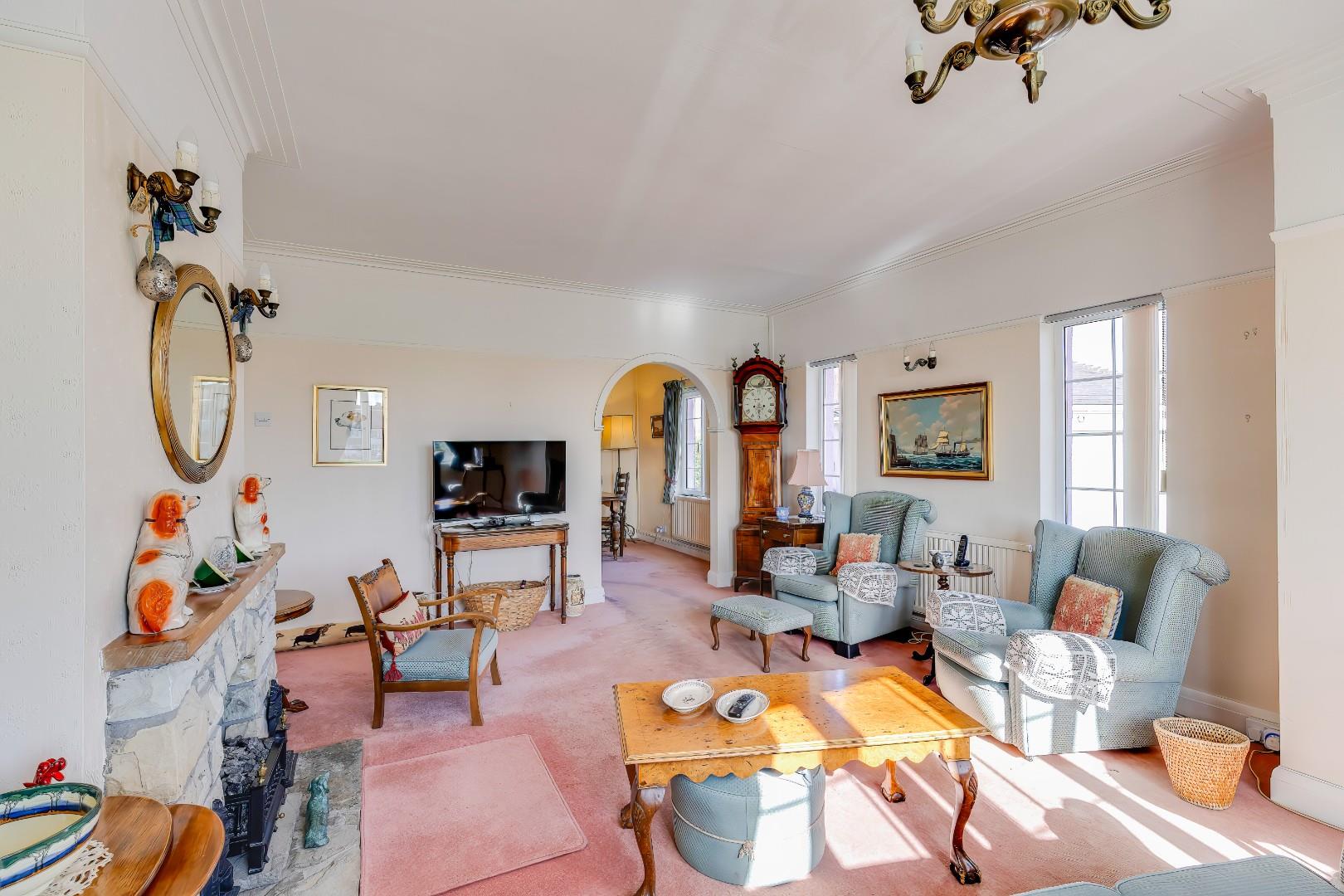 Hutchwns Close, Porthcawl, Bridgend County Borough, CF36 3LD